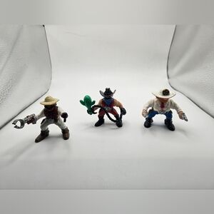 Lot Of 3 1996  Fisher Price GREAT ADVENTURES Wild West
